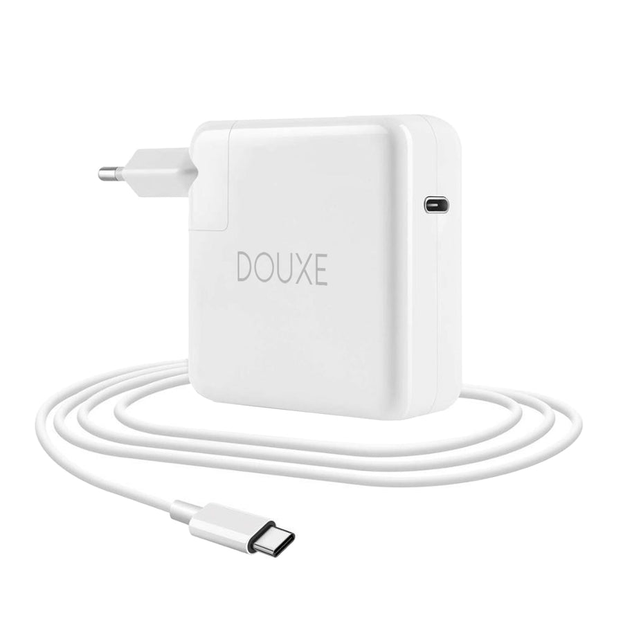 USB-C 87 Watt Power Delivery Charger in gebruik